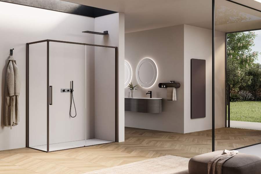 Le nouveau catalogue Shower Enclosure Collection présente les parois de douche comme un espace d’équilibre et de bien-être